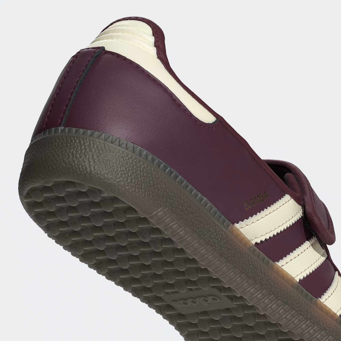 SambaJane™ Sneakers